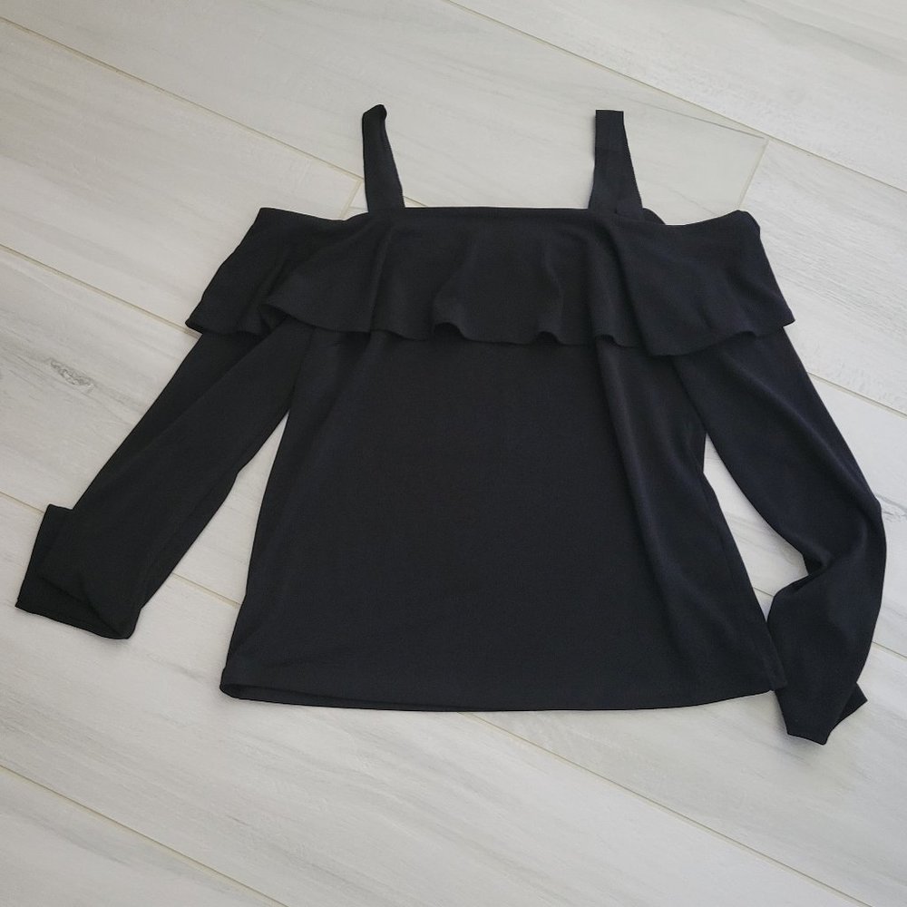 Banana Republic off- shoulder Top